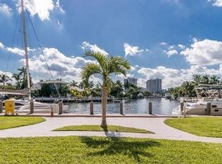301 Golden Isles Dr APT 112, Hallandale, FL 33009