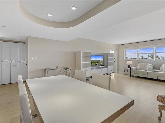 2nd image of 3200 Port Royale Dr N APT 909