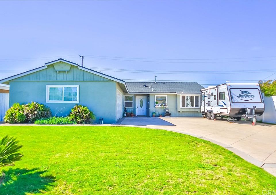 1st image of 15614 Pescados Dr
