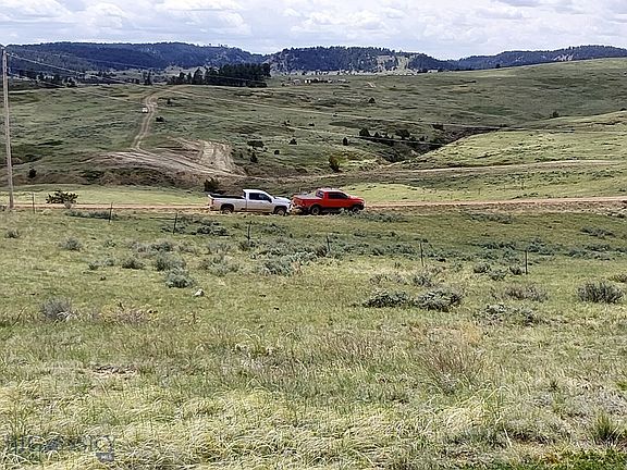 3rd image of 0 Davis Rd