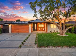 242 Howes Dr, Los Gatos, CA 95032