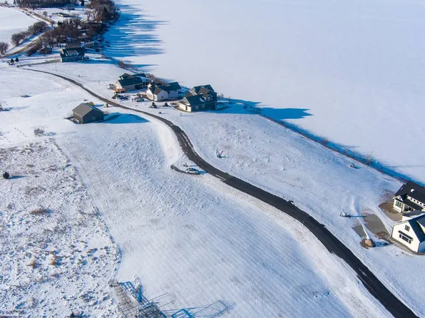 116 & 118 Sunset St, Estelline, SD 57234