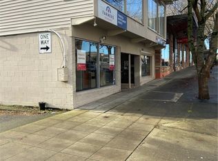 445 SW 152nd St, Burien, WA 98166