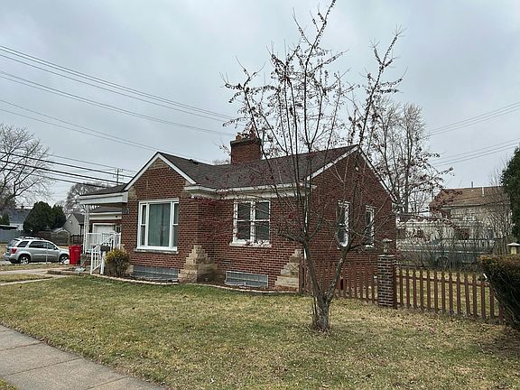 2nd image of 17801 Homer St