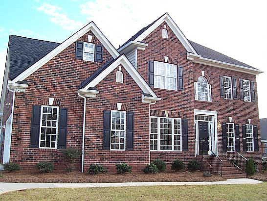3rd image of 4404 Cedar Hill Ct