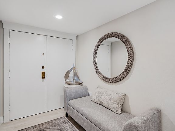3rd image of 1460 Gulf Blvd APT 1205