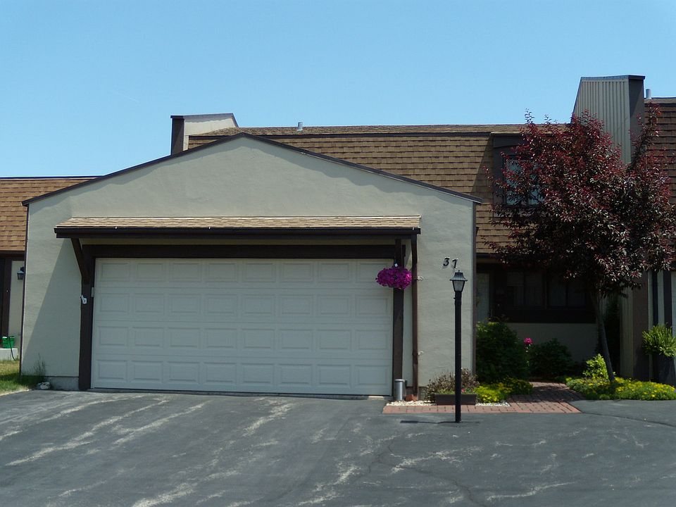 1st image of 37 Westwood Ct