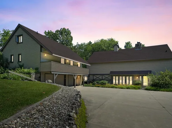 67665 Yankee Ln, Edwardsburg, MI 49112