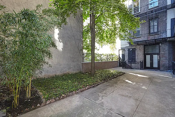 Sold by Brown Harris Stevens | media 6