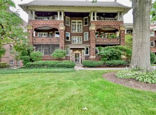 2707 Lancashire Rd APT 10, Cleveland Heights, OH 44106