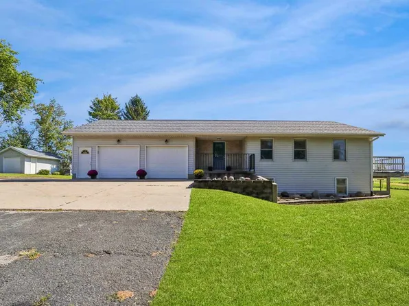 2826 W Ave, Parnell, IA 52325