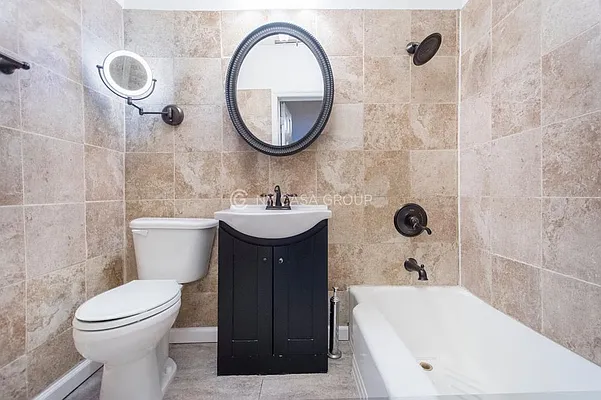 Rented by NY Casa Group | media 10