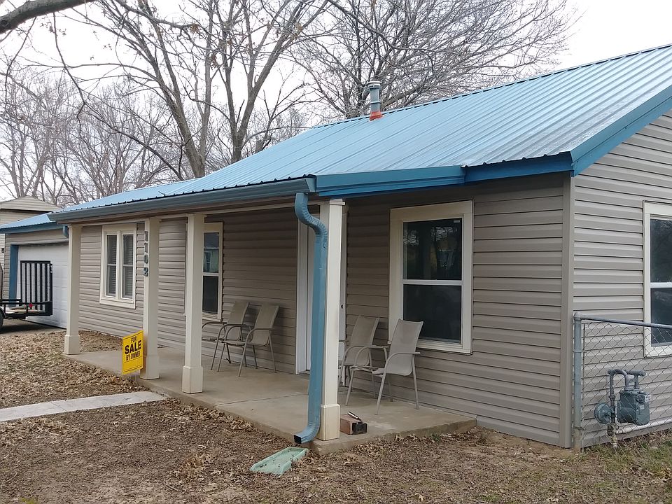 1st image of 1102 N Osage Ave