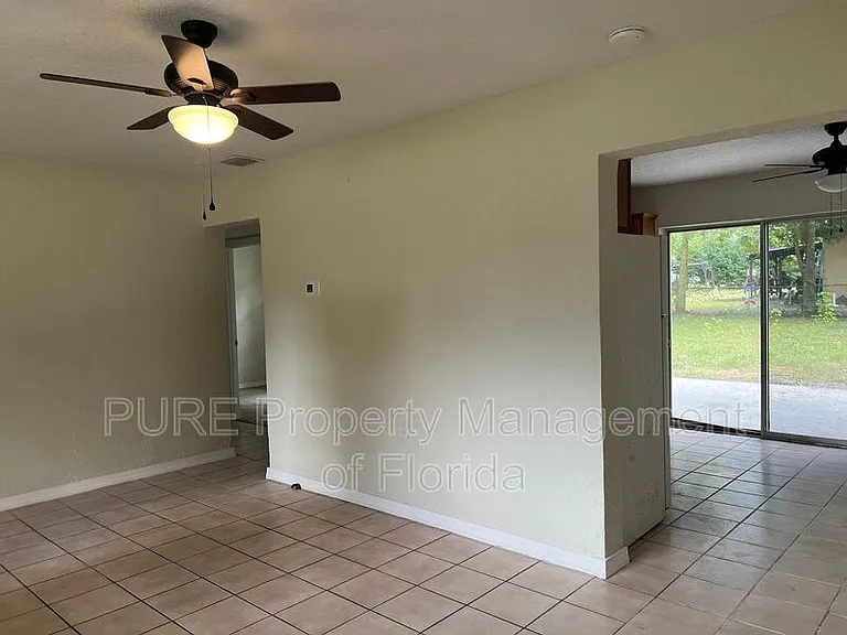 2205 NE 14th Ave — Photo 11