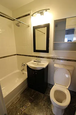 Rented by Newcastle Realty Services | media 6