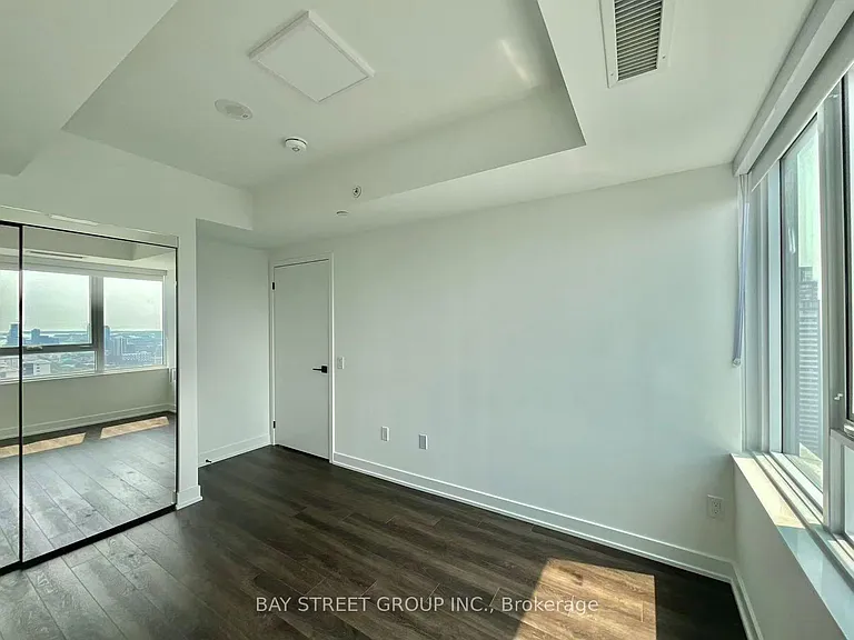 609 Sherbourne St #3810 — Photo 16