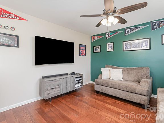 5th image of 353 Chorus Rd