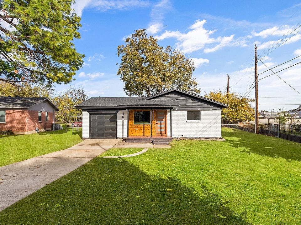 1st image of 205 Skyway Dr