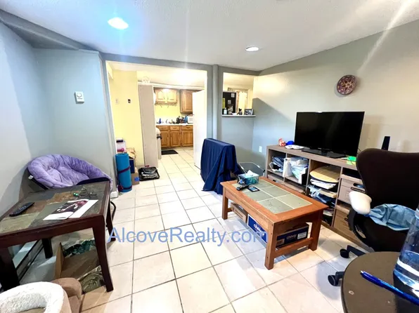 40 Alfred Rd #B, Arlington, MA 02474