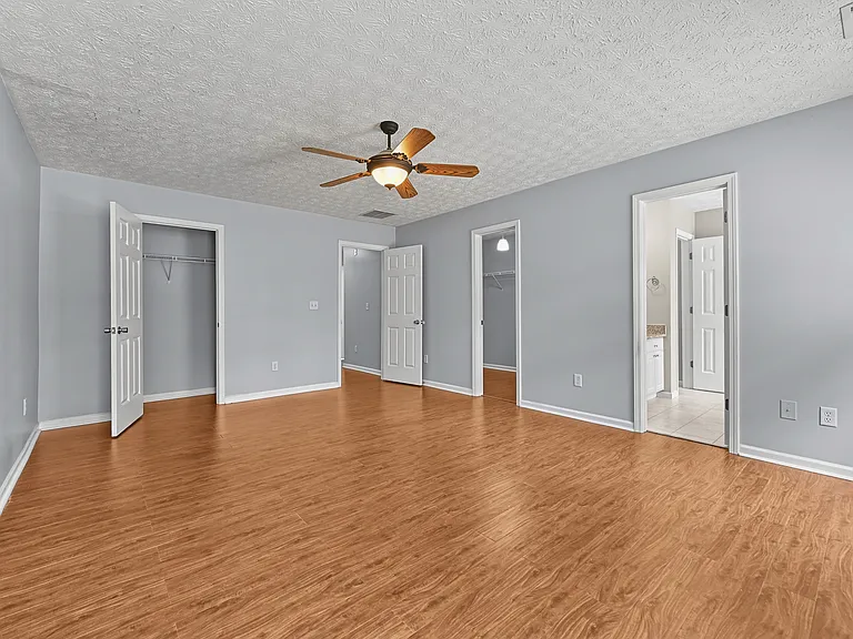 1029 Harbins Pass Dr — Photo 19