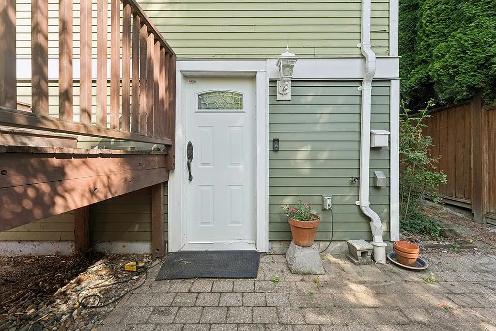 1 bed, 900 sqft, $1,990 — Photo 4