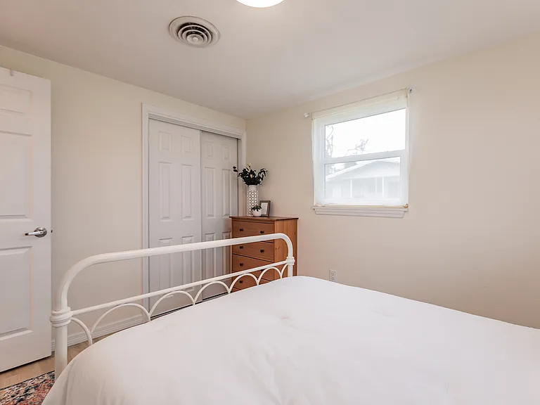 1611 Florence Ave #B — Photo 40