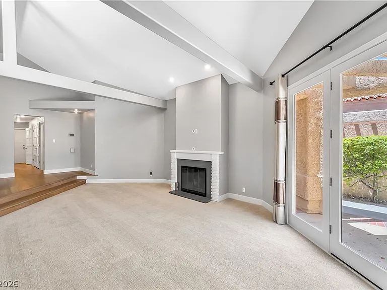 5142 Southern Hills Ln — Photo 12