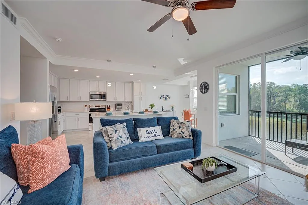 2 bed, 2.0 bath, 1154 sqft, $1,975 — Photo 1
