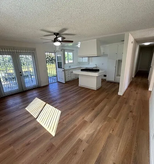 22739 Marlin Pl — Photo 10
