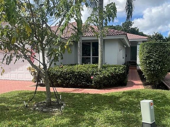 2nd image of 1210 Bel Aire Drive