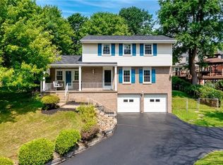 305 Shafer Rd, Coraopolis, PA 15108