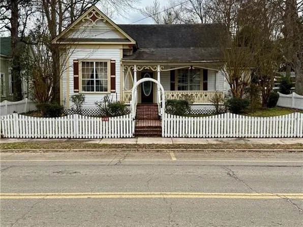 804 E Main St, Winnfield, LA 71483