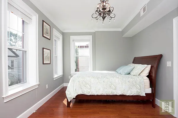 Sold by Halstead Property | media 4