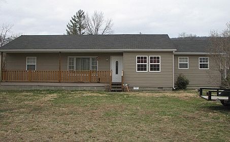 2nd image of 604 Westwood Dr