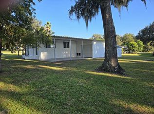 36314 Shady Oaks Dr, Dade city, FL 33525
