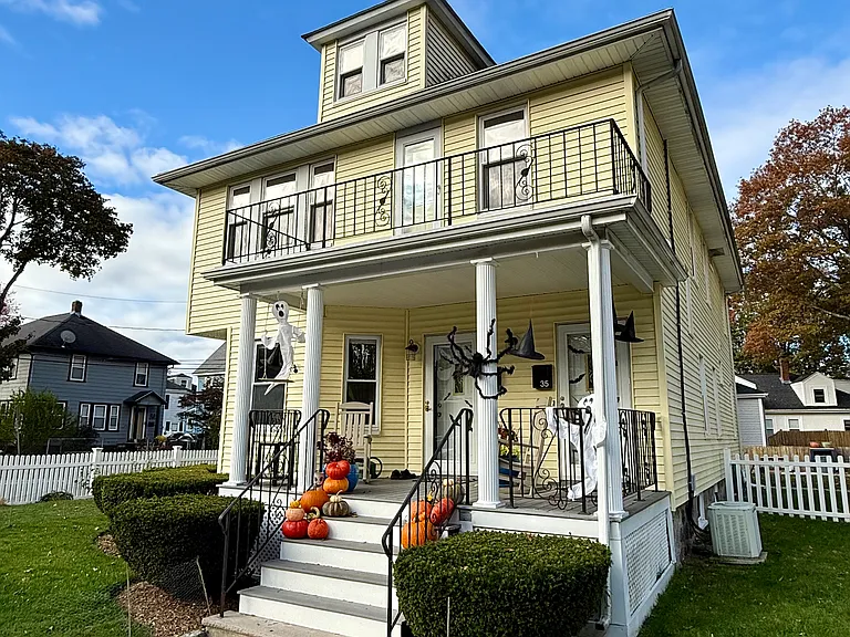 35 Lindale Ave #2 — Photo 13