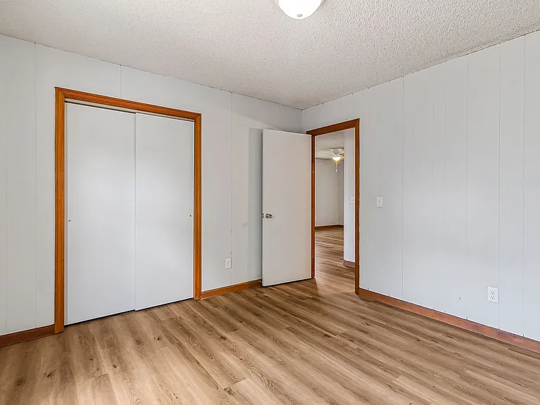 420 Franklin St — Photo 5