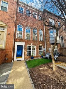 6020 Ricketts Walk, Alexandria, VA, 22312