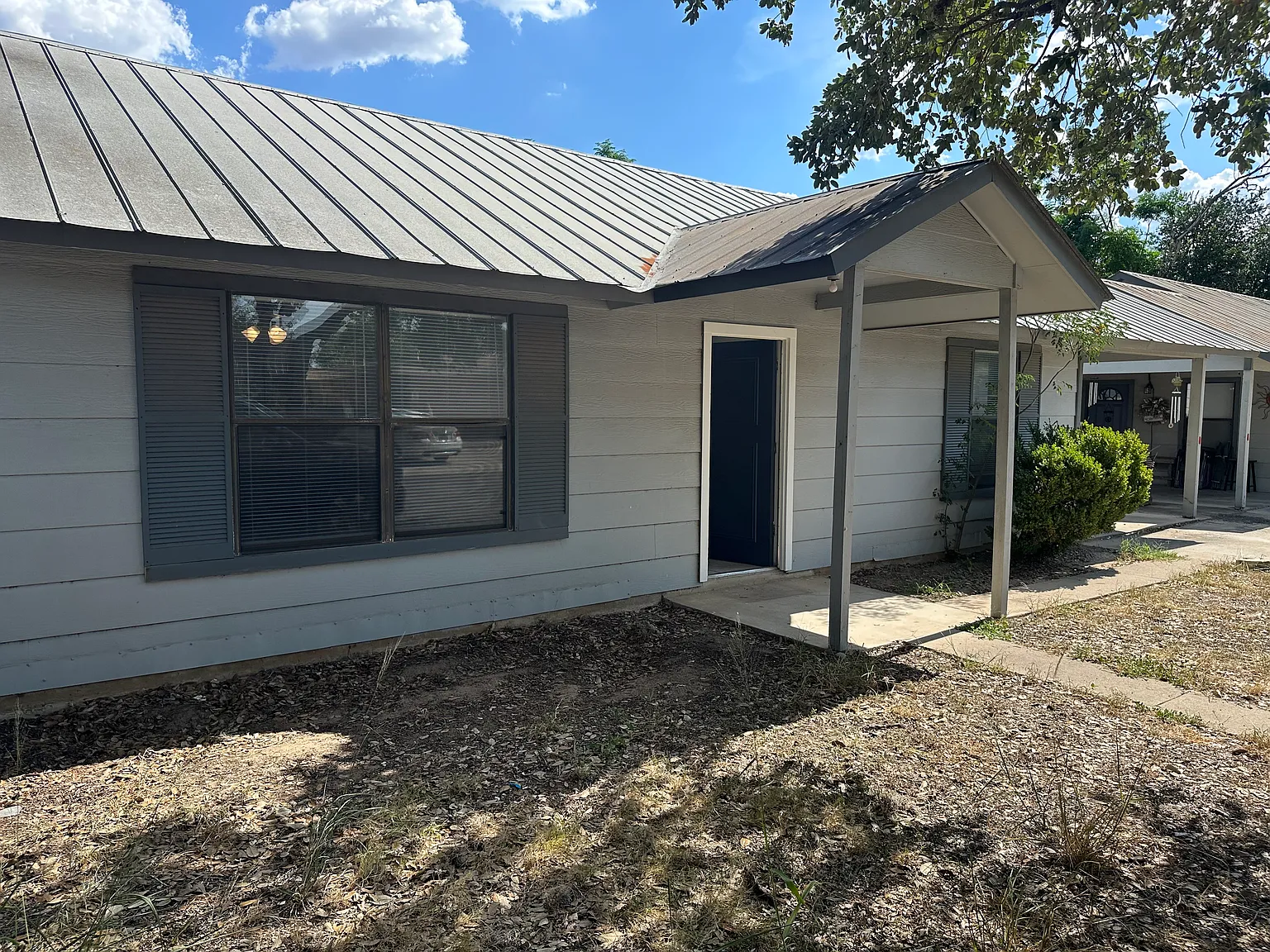 2 bed, 864 sqft, $1,025 — Photo 1