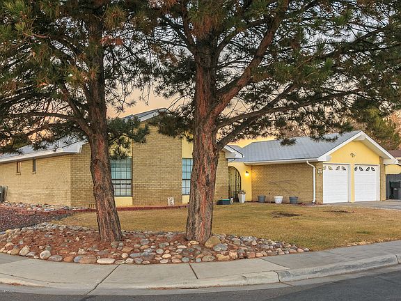 3rd image of 2115 Municipal Dr