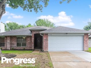 2306 Old Dixie Dr, Richmond, TX 77406
