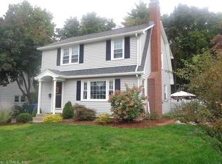 37 Wellington Rd, Manchester, CT 06040