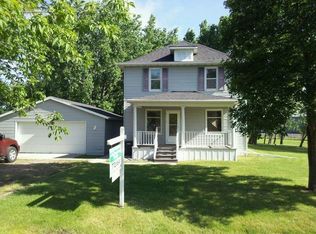 302 7th St, Manvel, ND 58256