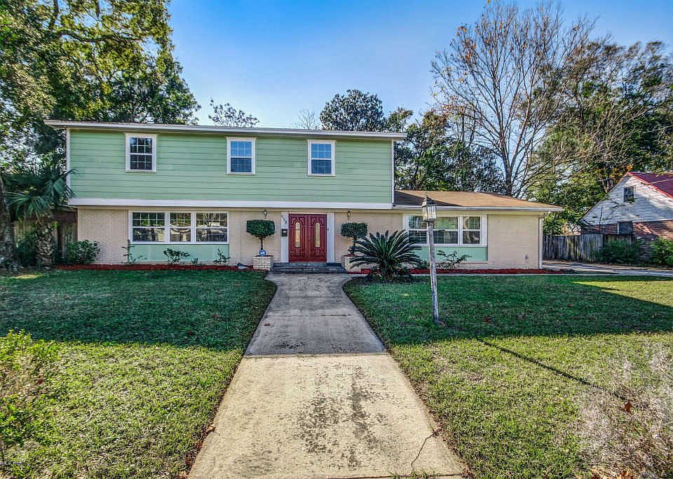 1st image of 958 Townsend Blvd