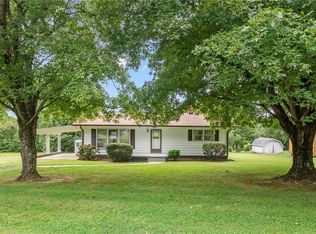 3704 Boy Wood Rd, Graham, NC 27253