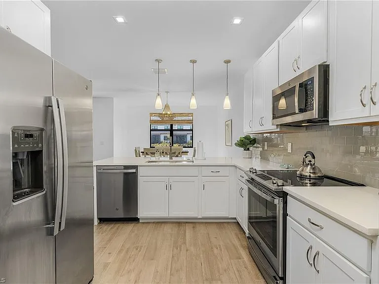 7596 Morgan Way — Photo 13