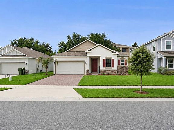 4th image of 1029 Bradford Ridge Dr