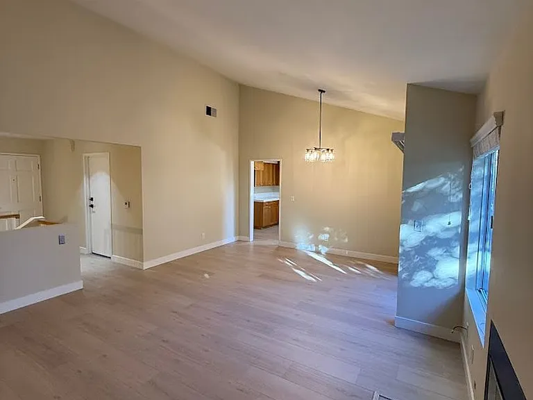 15766 Midwood Dr #4 — Photo 13