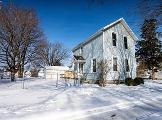 418 4th St, Fremont, OH 43420