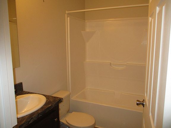 5th image of 20475 Foster Dr #460